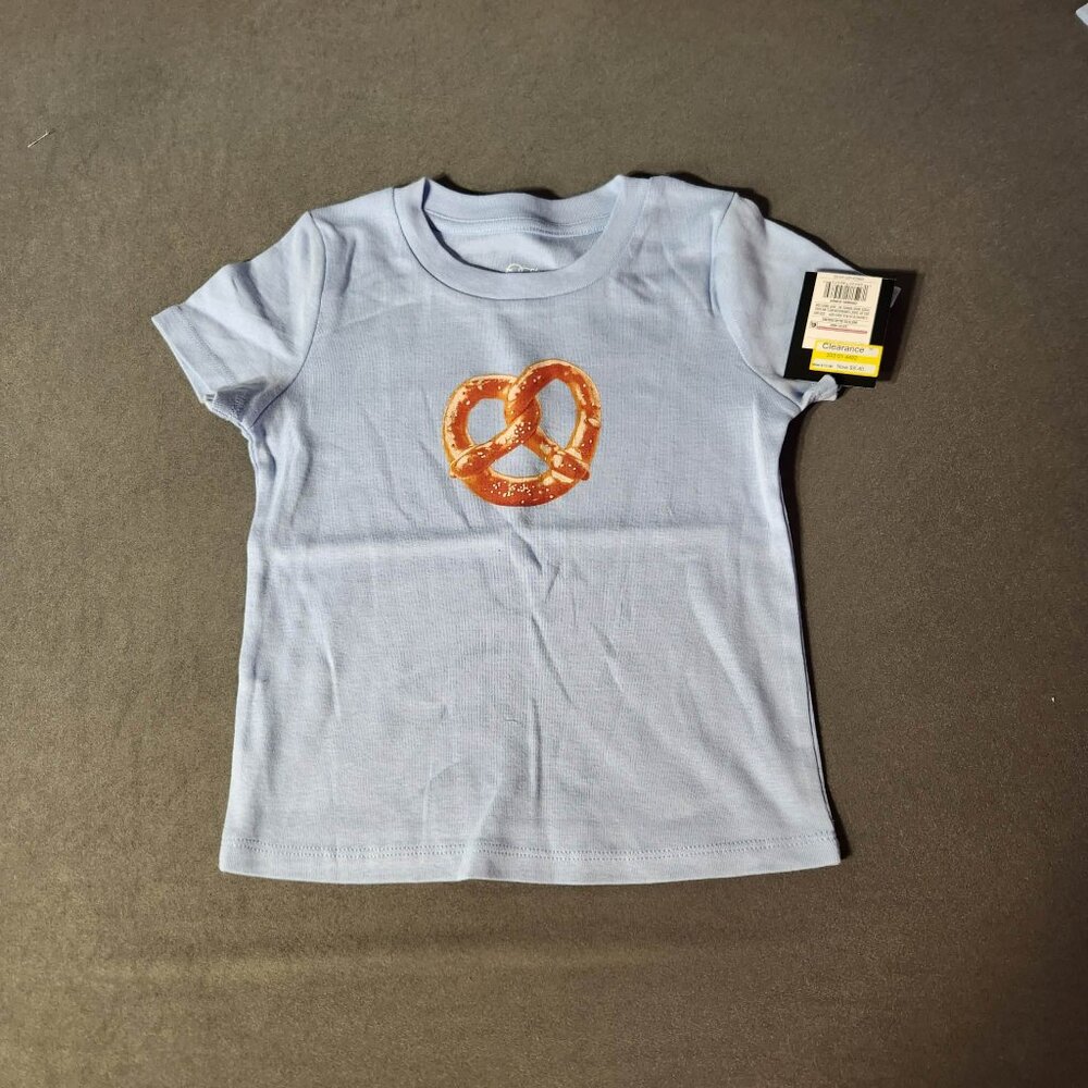 Art Class Pretzel Graphic Tee – NWT